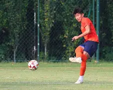 NBA总决赛倒计时；山东泰山赛前回应争议；细节引发关注；媒体盛赞；球队文化再被提及